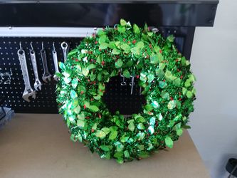 Shiny Christmas Wreath 