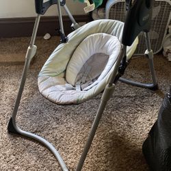 Graco Baby Swing 