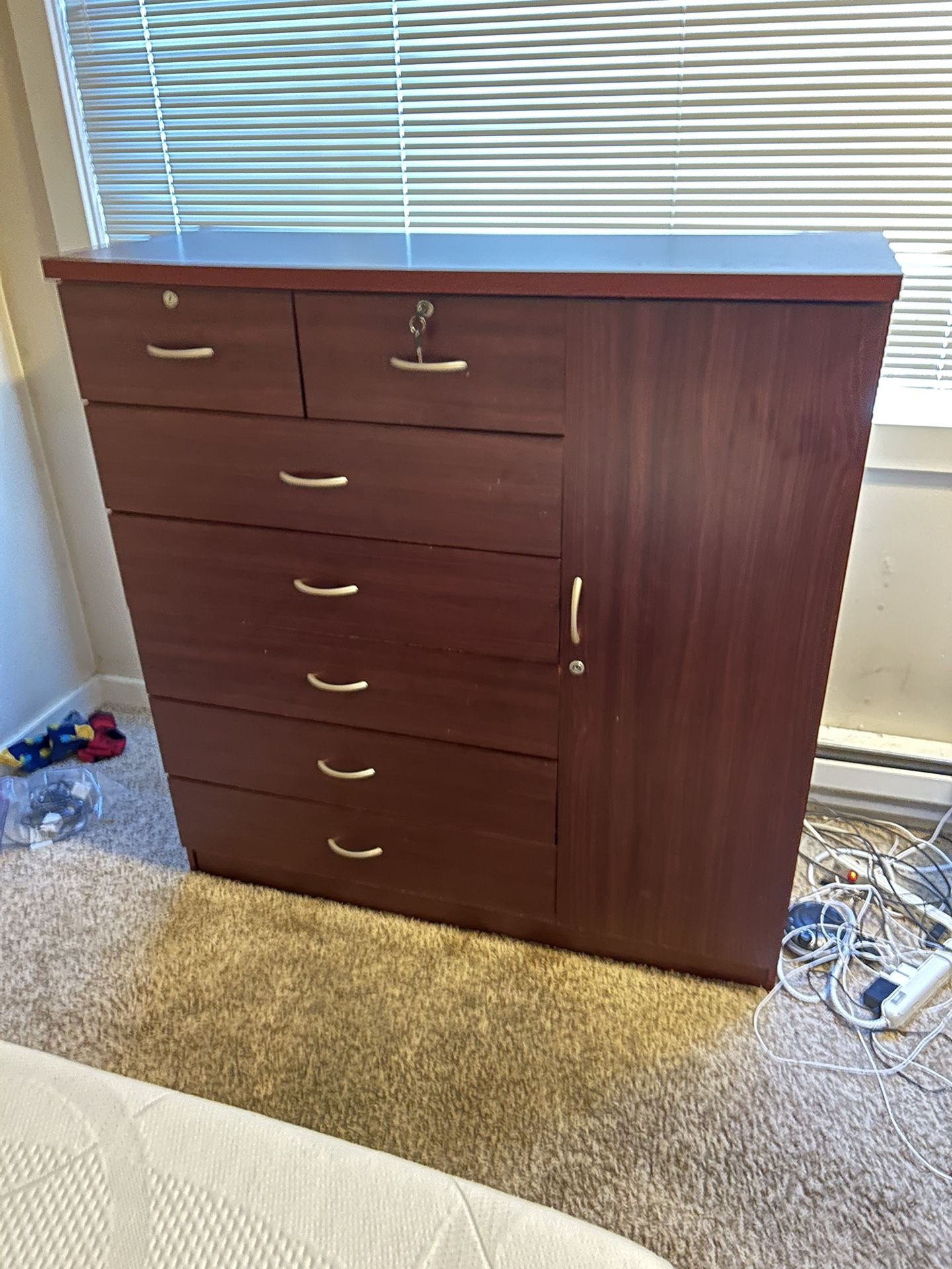 Dresser