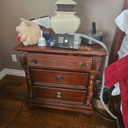 Cal King Bedroom Set 