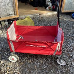 Radio Flyer Foldable Wagon