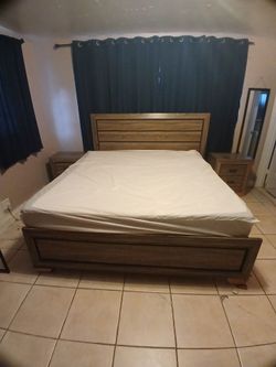 Queen size bed+ full set