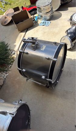 Mapex bass drum READ DESCRIPTION