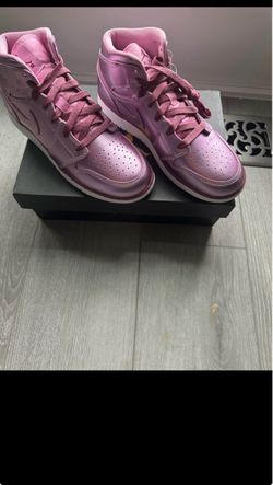 Nike brand new shoes size 6.5