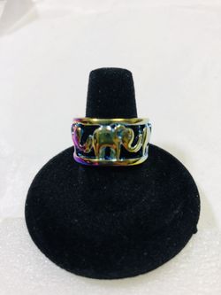 18KT rainbow gold elephant band ring