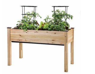New cedar planter box