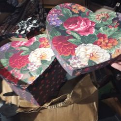 2 Vintage Rose Patterns Sewing Boxes