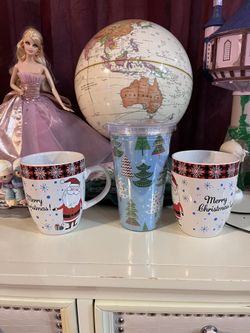 Lot Of Christmas Stuff 