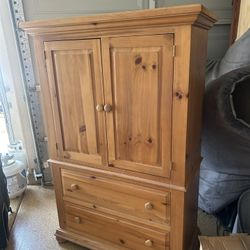 Pine Armoire With Three Drawers Matching Queen Bed Headbord