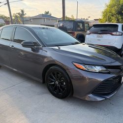 2020 Toyota Camry 
