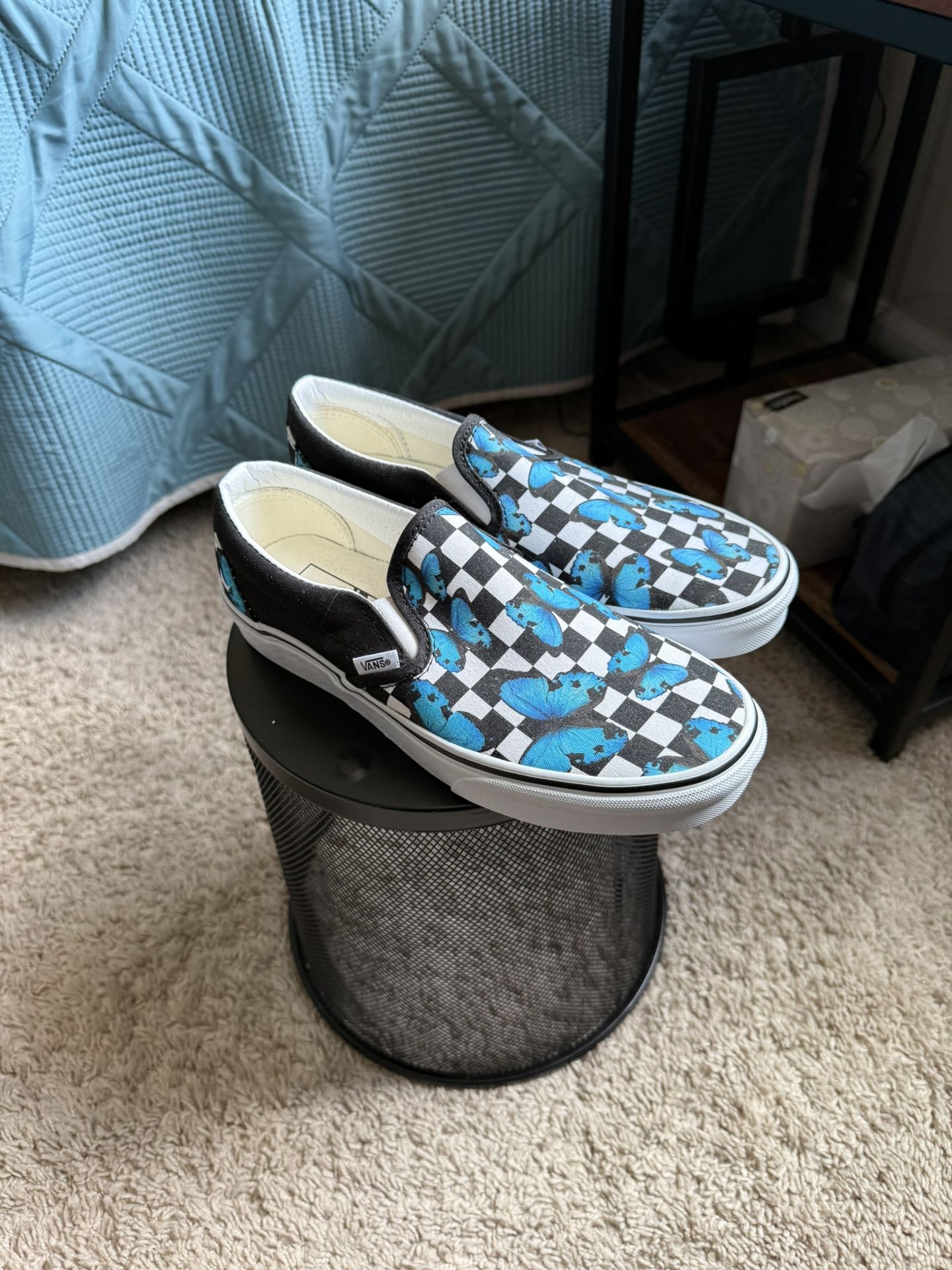 2 Pair of Vans