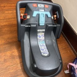UppaBaby Mesa Car Seat Base 