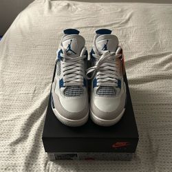 Jordan 4 Retro