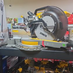 12" Cordless Sliding Compound Miter Saw 