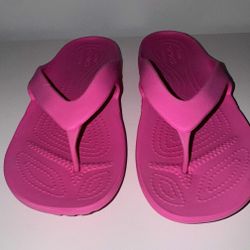 Crocs  Iconic Comfort Classic Flip Flop Thong Sandals Pink size 8
