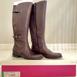 Women’s Boots 7.5W Naturalizer Jamison