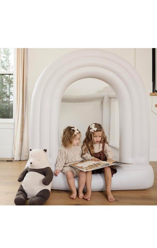Mini Arch Kids Jumper White 4 X 4 X 4'9 Inches ( Brand New, Never Used ) For $85