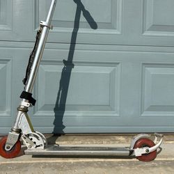 Street Rebel Scooter