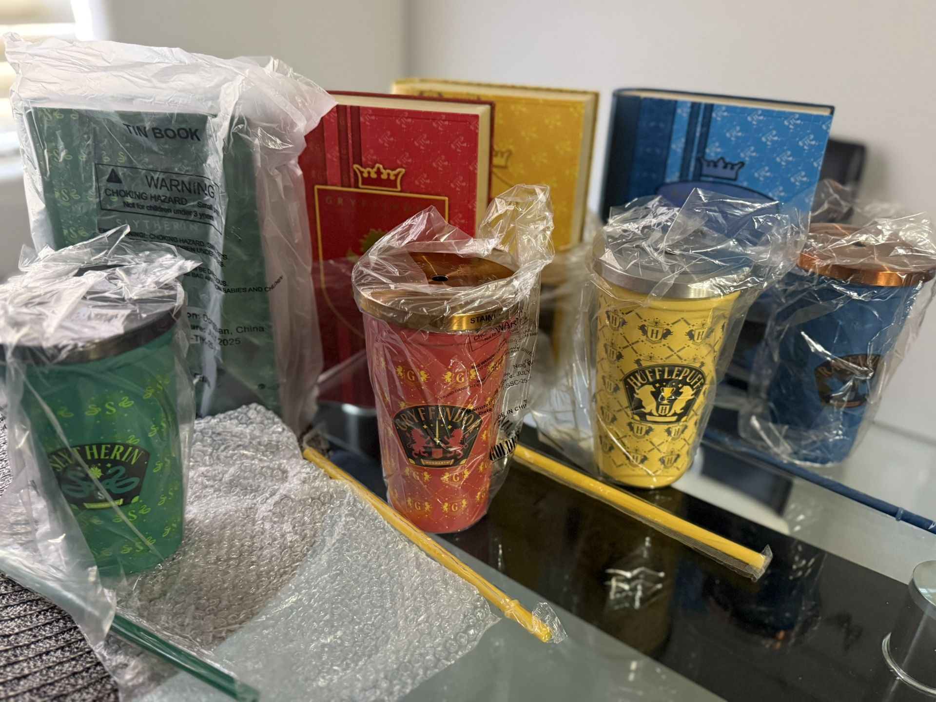 Harry Potter Regal Popcorn Bucket and Cups - Full Set