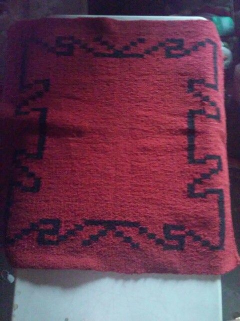 Blanket Pad For Show Used Color Is Red 