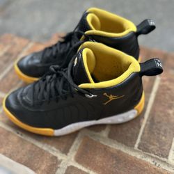 Jordan Jumpman Pro Black University Gold