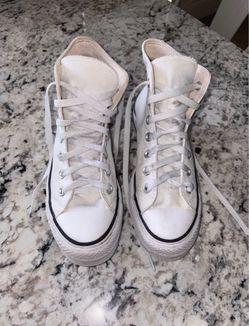 Converse Chuck Taylor High Top Sneakers