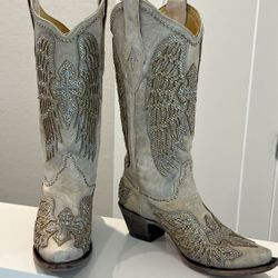 CORRAL WOMEN’S ANTIQUE WHITE LEATHER BOOTS with WINGS & CROSS
