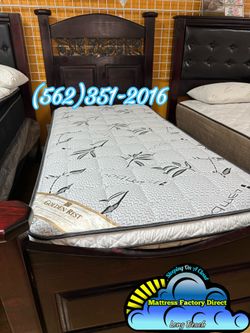 Twin wooden bed frame with mattress Colchon Nuevo new