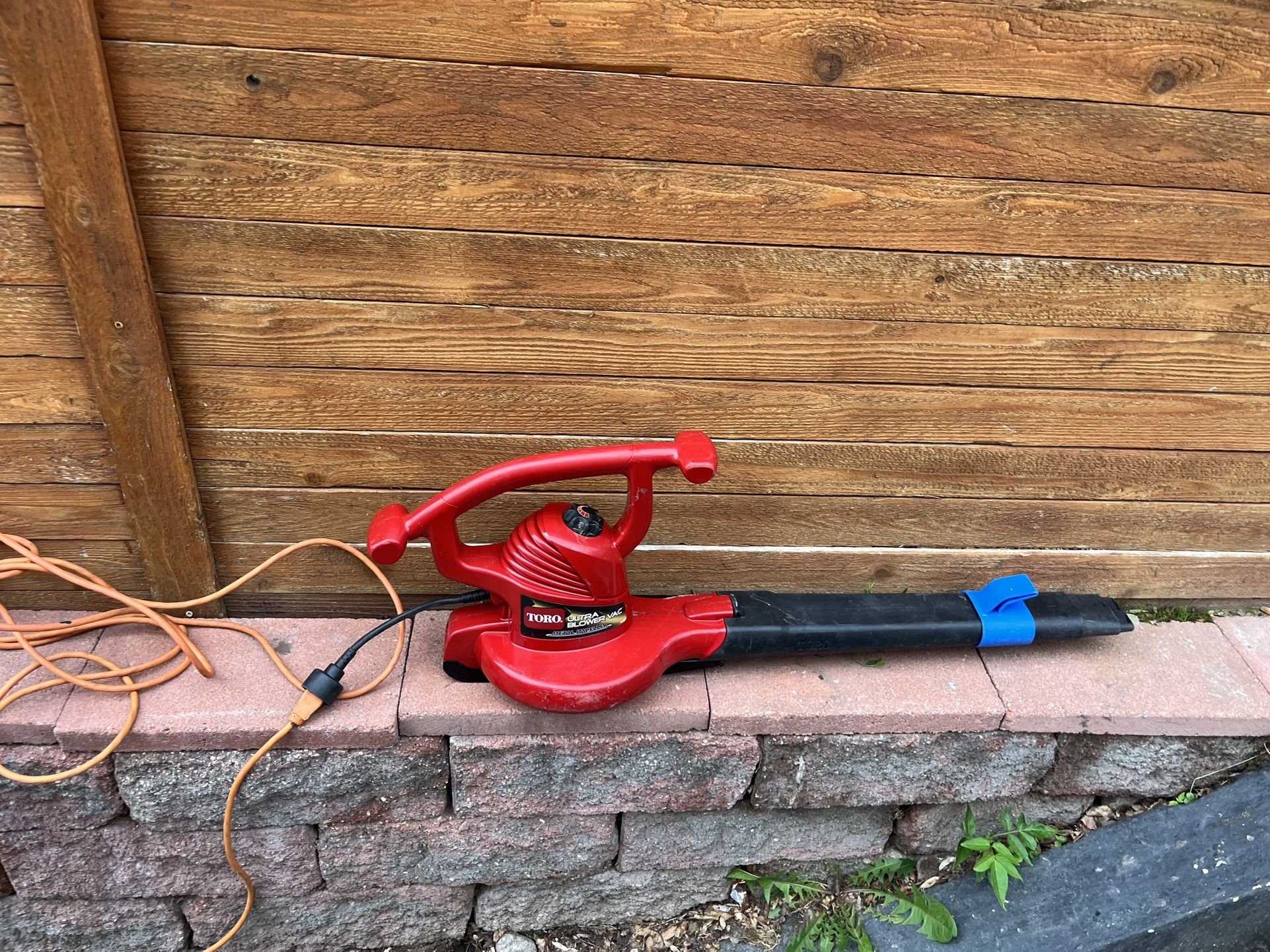 Toro Leaf Blower