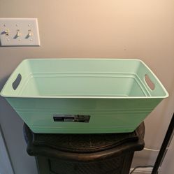 Rectangle Plastic Party Tub 20" x 11.5" x 8"