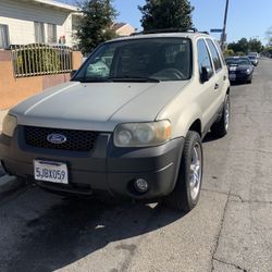 Ford Escape 2005