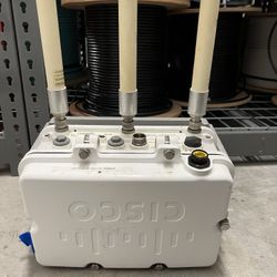 The Cisco® Aironet® 1550 Series Outdoor Access Point with Cisco CleanAir™ technology