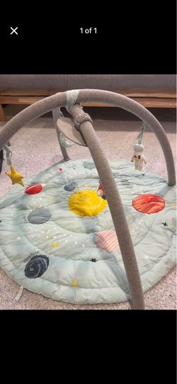 Baby playmat