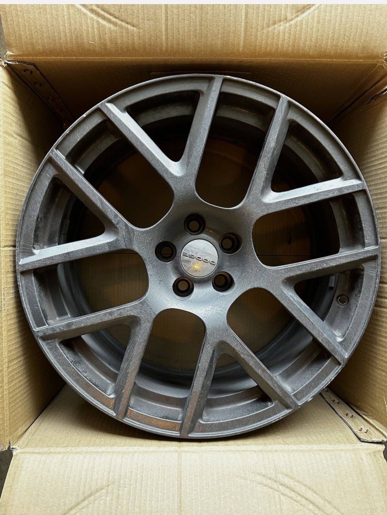 Car Rims / No Tires 