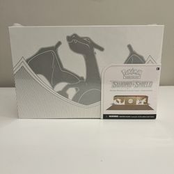 Pokémon TCG: Sword & Shield Ultra-Premium Collection—Charizard