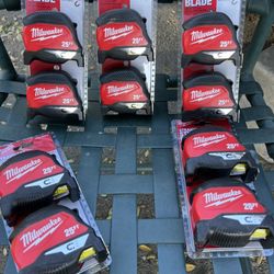 Milwaukee Magnetic 🧲 25 Feet Tape Measure 📏 2 Pack