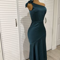 Elegant Blue/Green Cocktail Dress