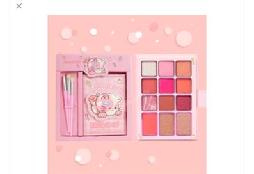 Palette and brush kevin coco