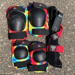 Knee, Elbow, Wrist Pads For Skating Size Large