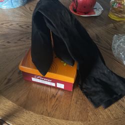 very nice boots size 8 