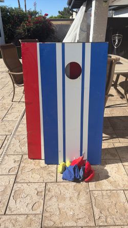 Free Corn hole set