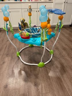 Disney Finding Nemo Baby Jumperoo Activity Center