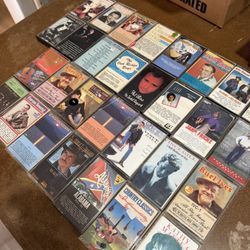 30 Country Music Tapes