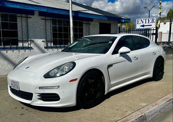 2014 Porsche Panamera
