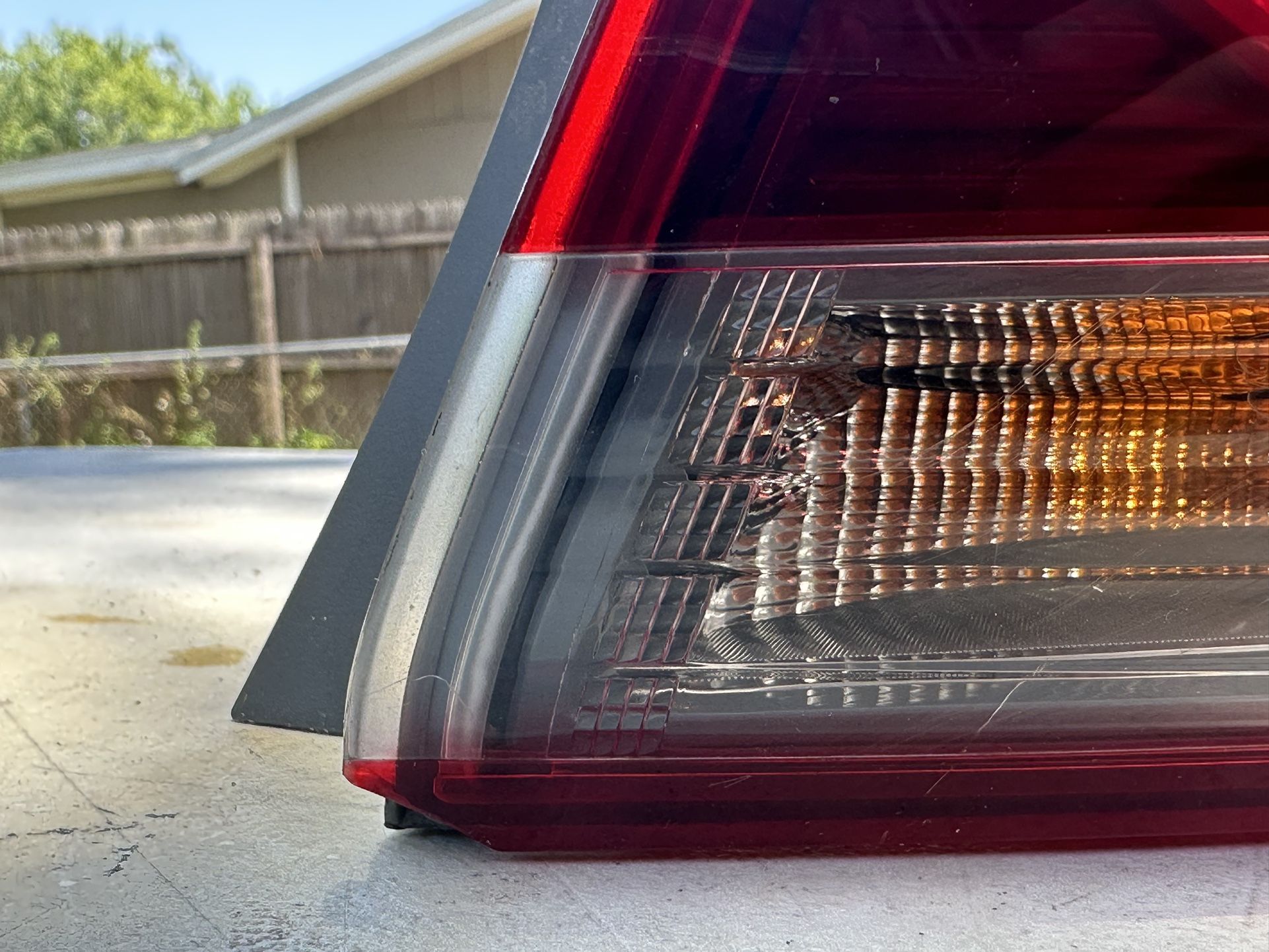 2017-2018 Hyundai Elantra Tail Light  