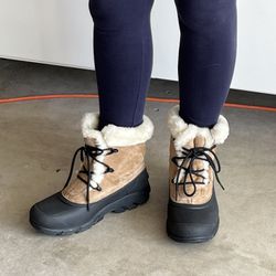 Womens Sorel Snow Boots Size 8.5