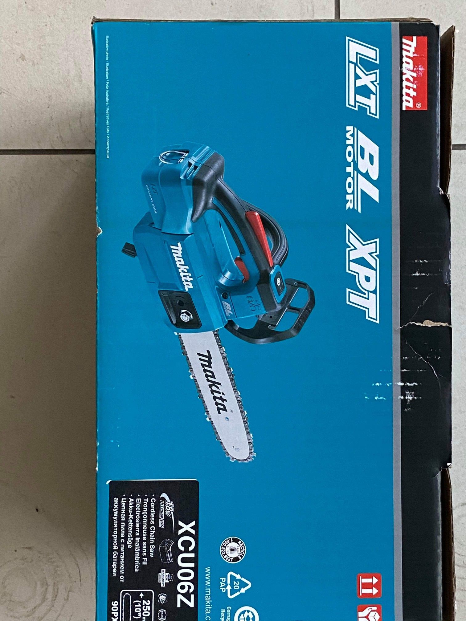 Makita LXT XCU06Z Electric Chain Saw Brand New
