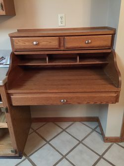 Oak Built-in Roll-Up Desk - Model Home Built