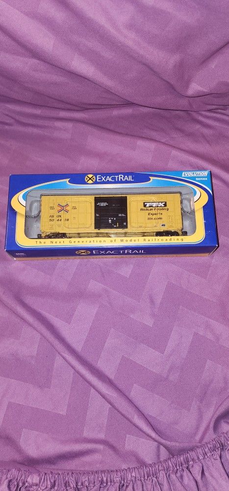 EXACTRAIL, TTX,
Trinity Box Car, Evolution Series