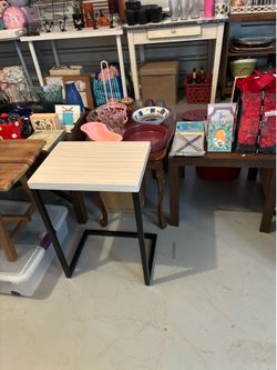 TV tray/ End Table